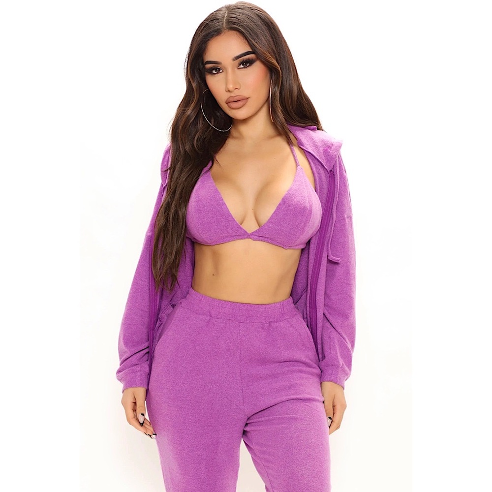 Fashion Nova Jogger Set in Lilac Purple